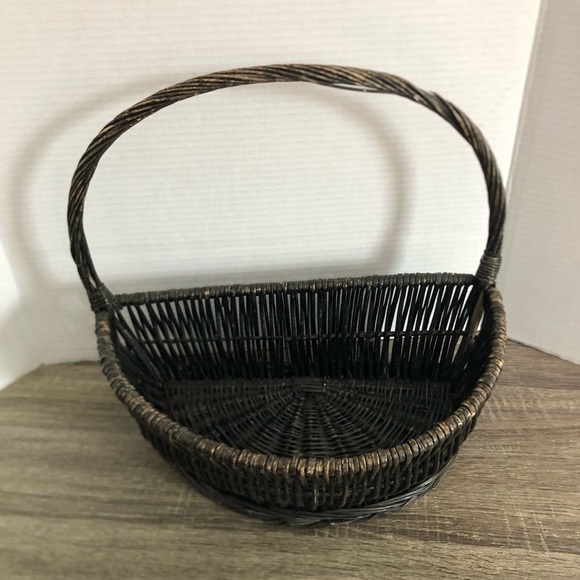 Vtg Black Wicker Basket Wall Decor - Picture 1 of 10
